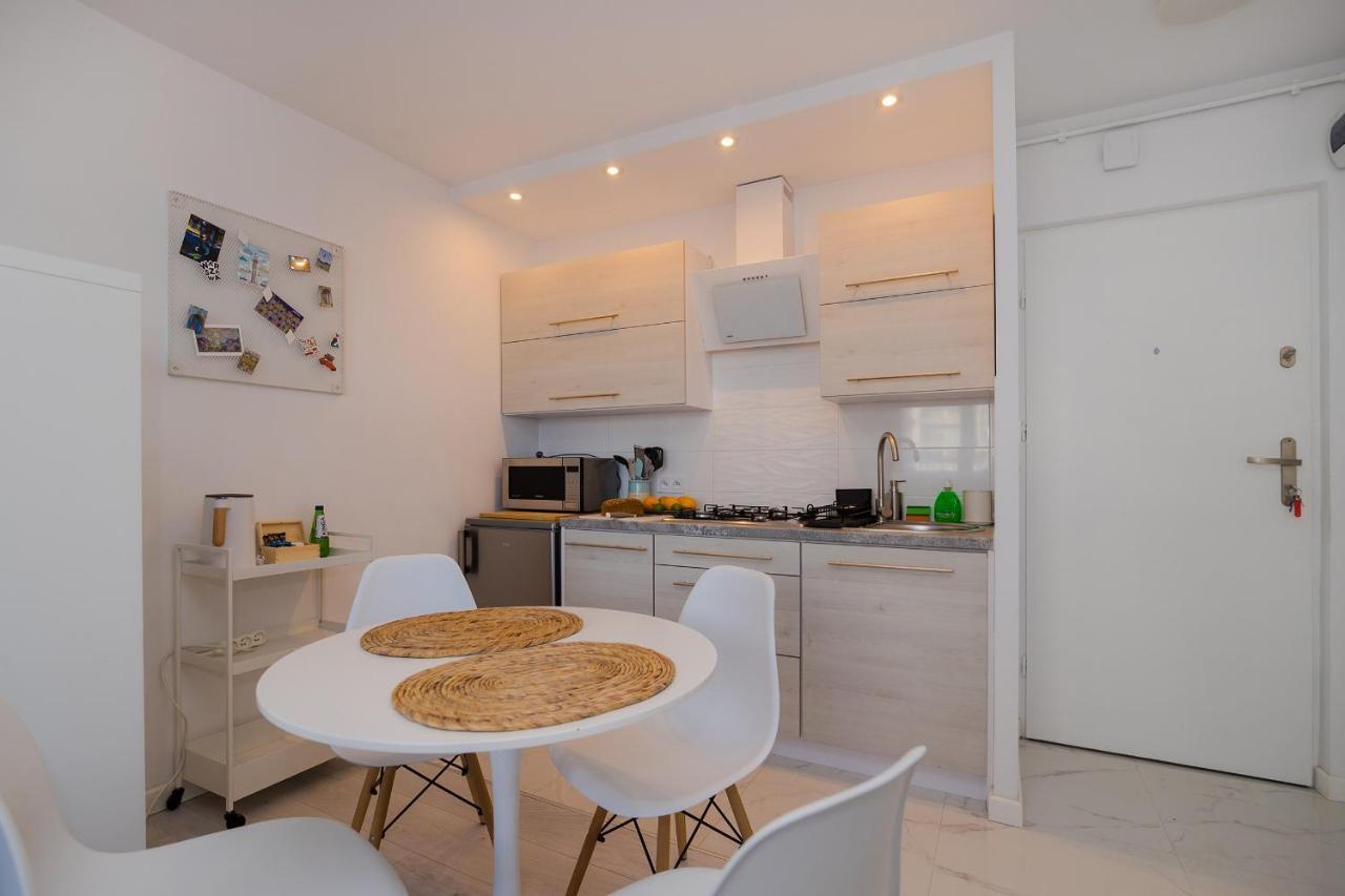 Shortstaypoland Batorego Warsawa Bagian luar foto